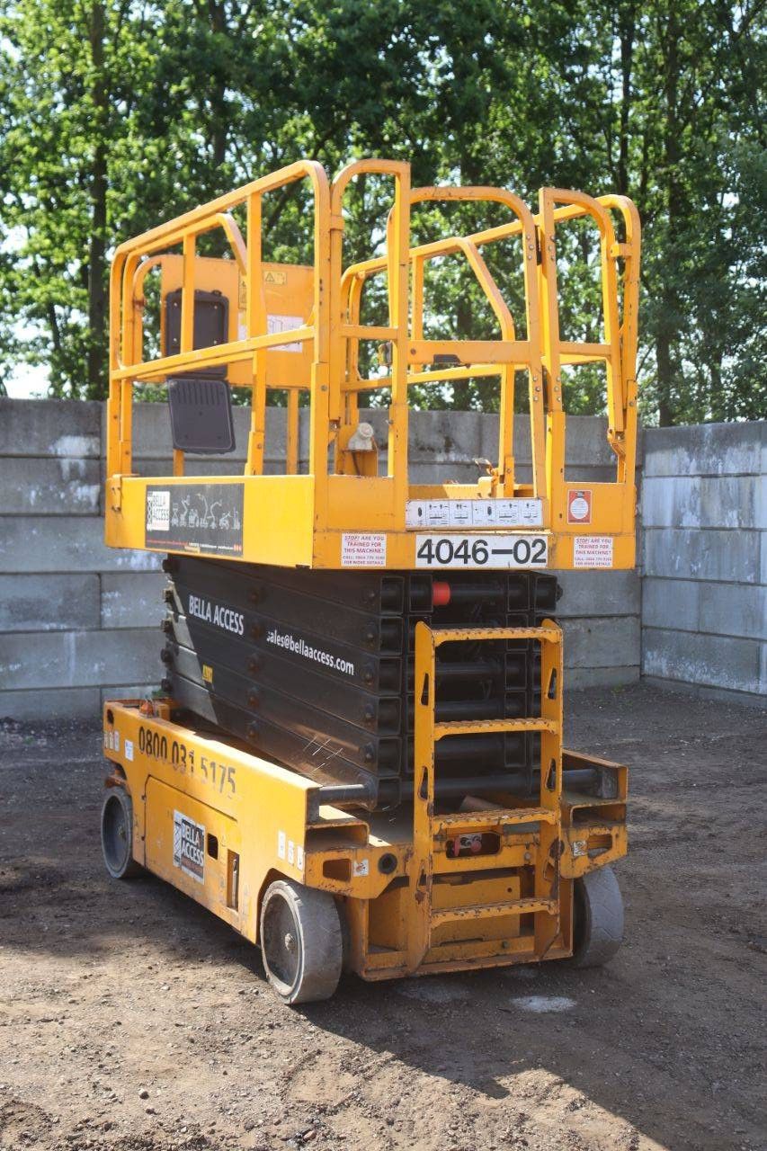 Schaarhoogwerker JCB S4046E Elektrisch 320kg 13.9m 2017