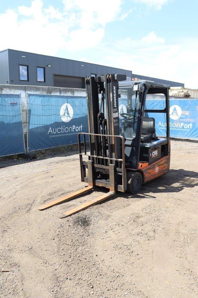 Doosan B15T-5 Electric Forklift 1500kg 3.3m 2011