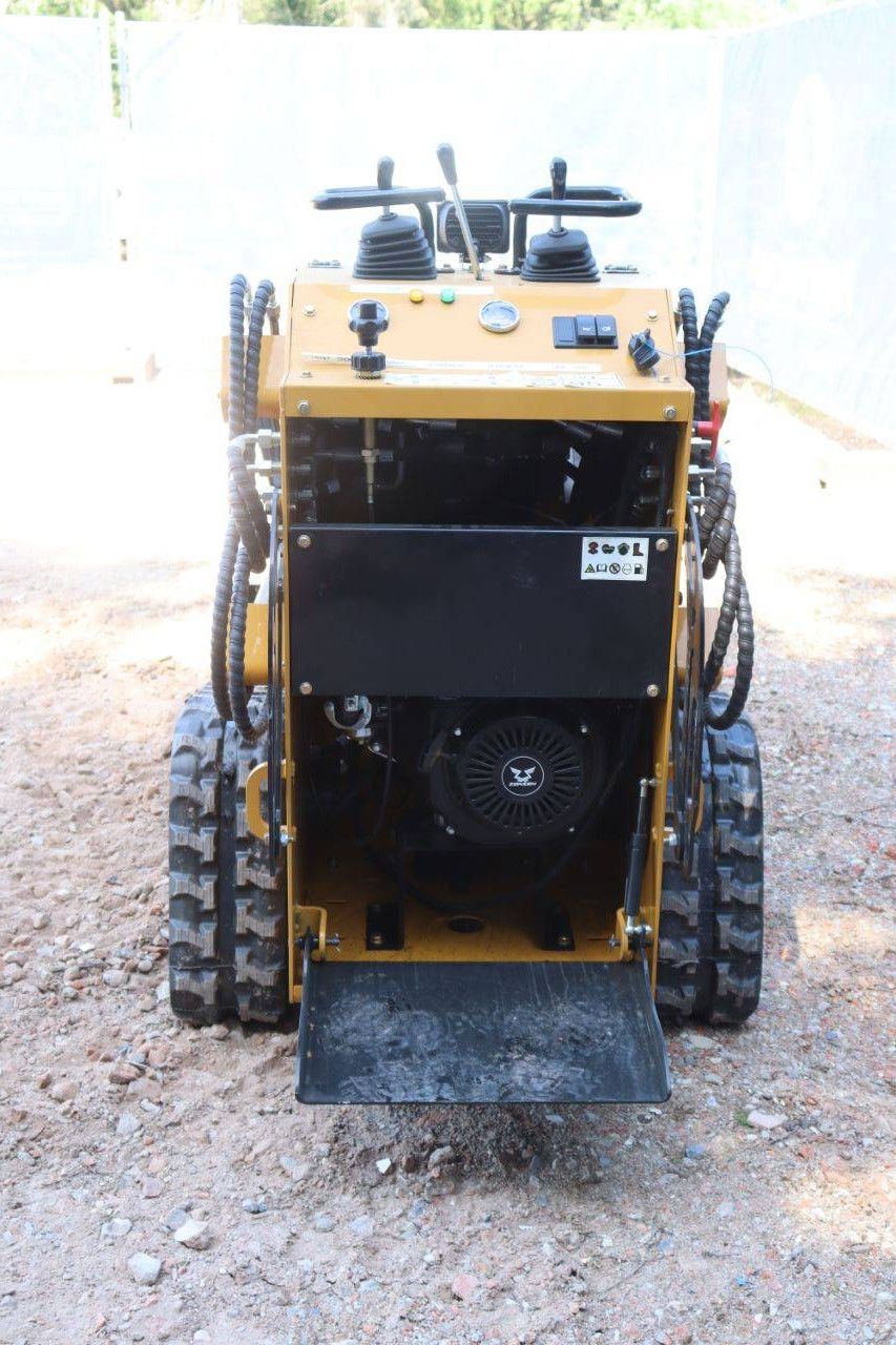 Delano T360 Kompaktlader, Benzin, 18 PS, Baujahr 2026, Neu
