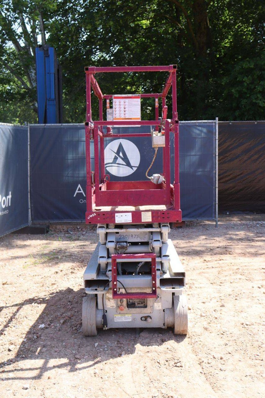 Schaarlift Skyjack SJIII-3219 Elektrisch 7.8m 2010