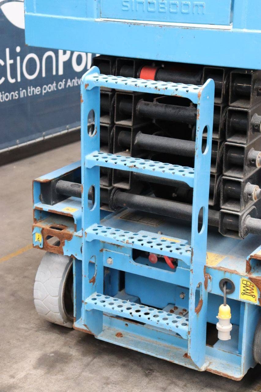 Scherenarbeitsbühne Sinoboom BS5262 elektrisch 15,8 m