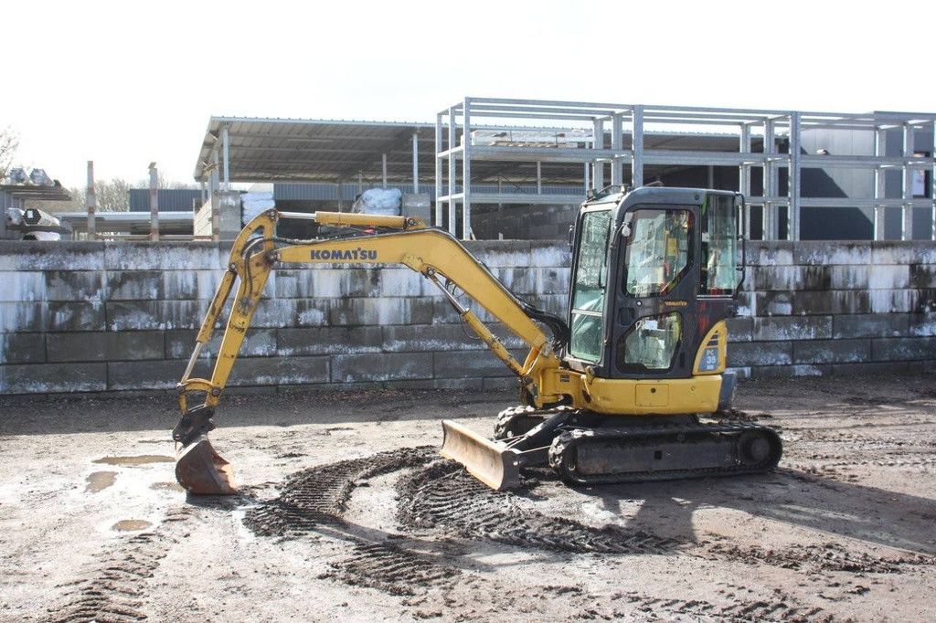 Raupenbagger Komatsu PC35MR-3 Diesel 22kW 2016