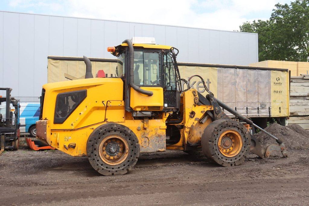 JCB 437 Diesel Wheel Loader 129kW 2018