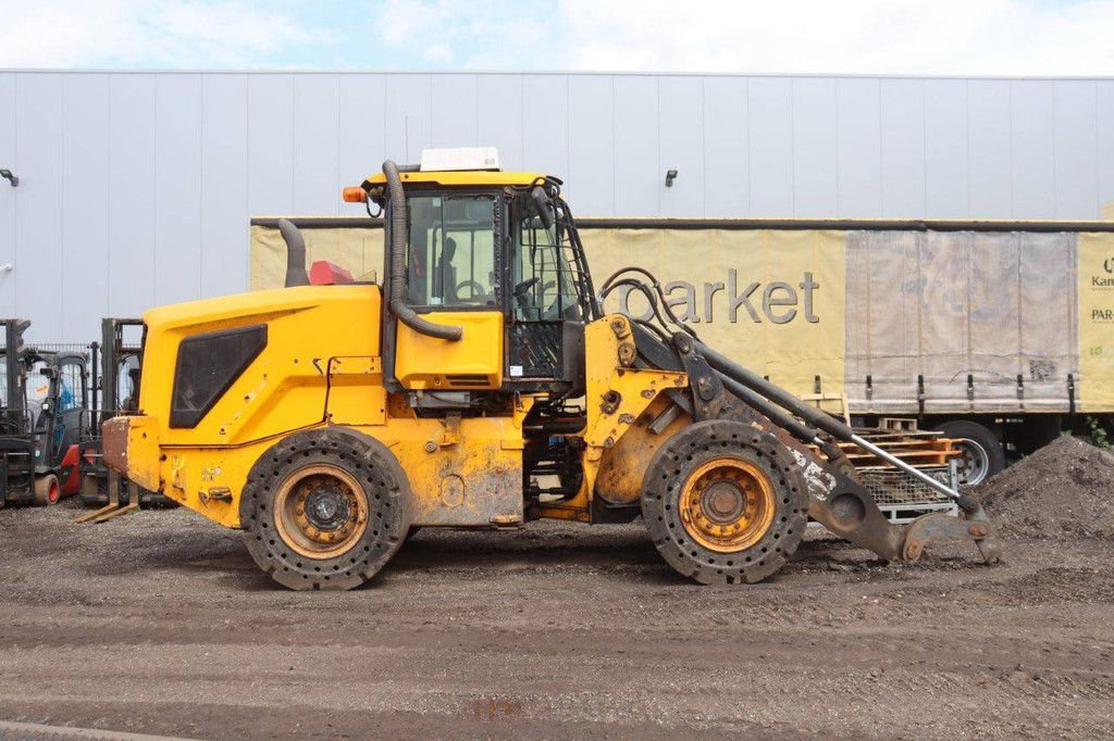 JCB 437 Diesel Wheel Loader 129kW 2018