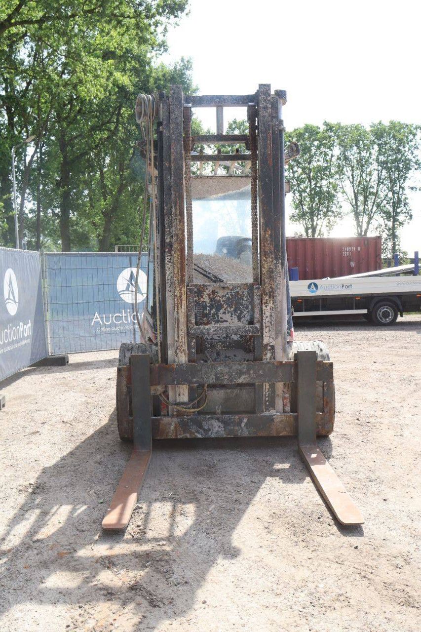 Linde H60D-02 Diesel-Gabelstapler 6000kg 2000