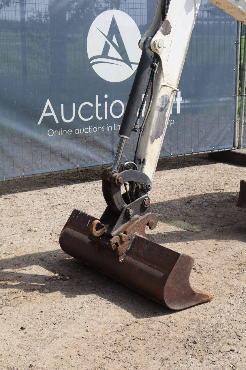 Mini excavator Bobcat E16 Diesel 10kW 2012