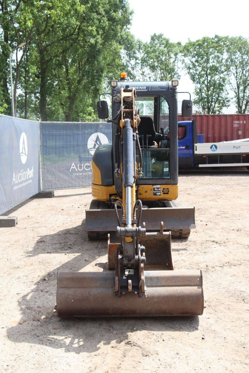 Raupenbagger XCMG XE27E Diesel 15kW 2021