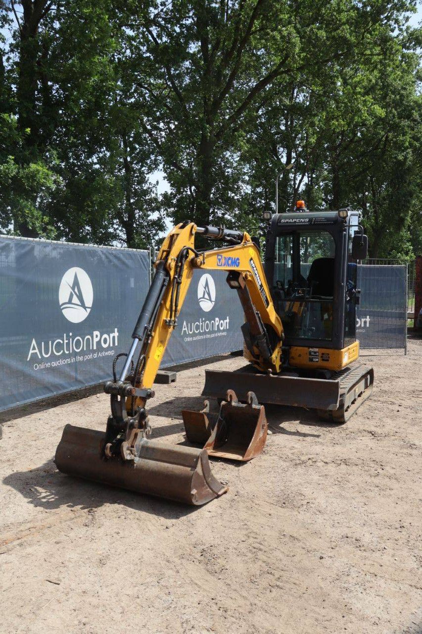 Raupenbagger XCMG XE27E Diesel 15kW 2021