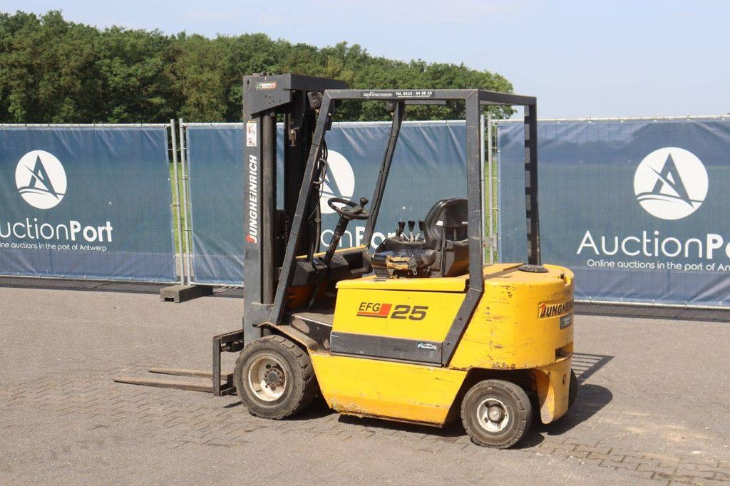 Gabelstapler Jungheinrich EFG 25 Elektro 2400kg 1999