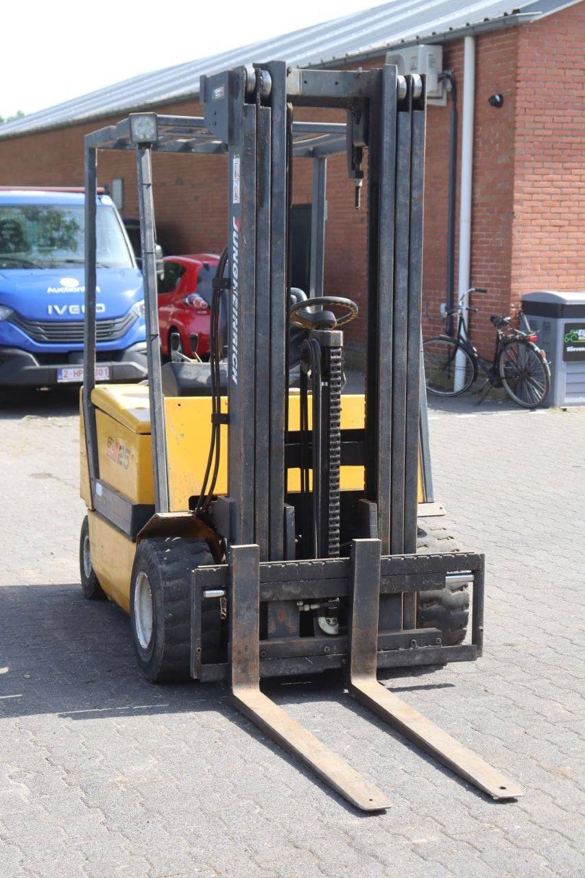 Gabelstapler Jungheinrich EFG 25 Elektro 2400kg 1999