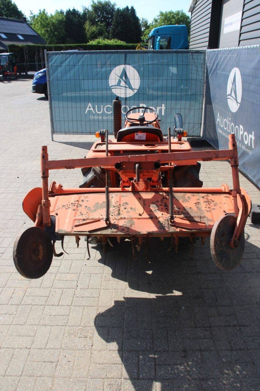 Kleintraktor Kubota ZB1600 Diesel 16 PS mit Grubber