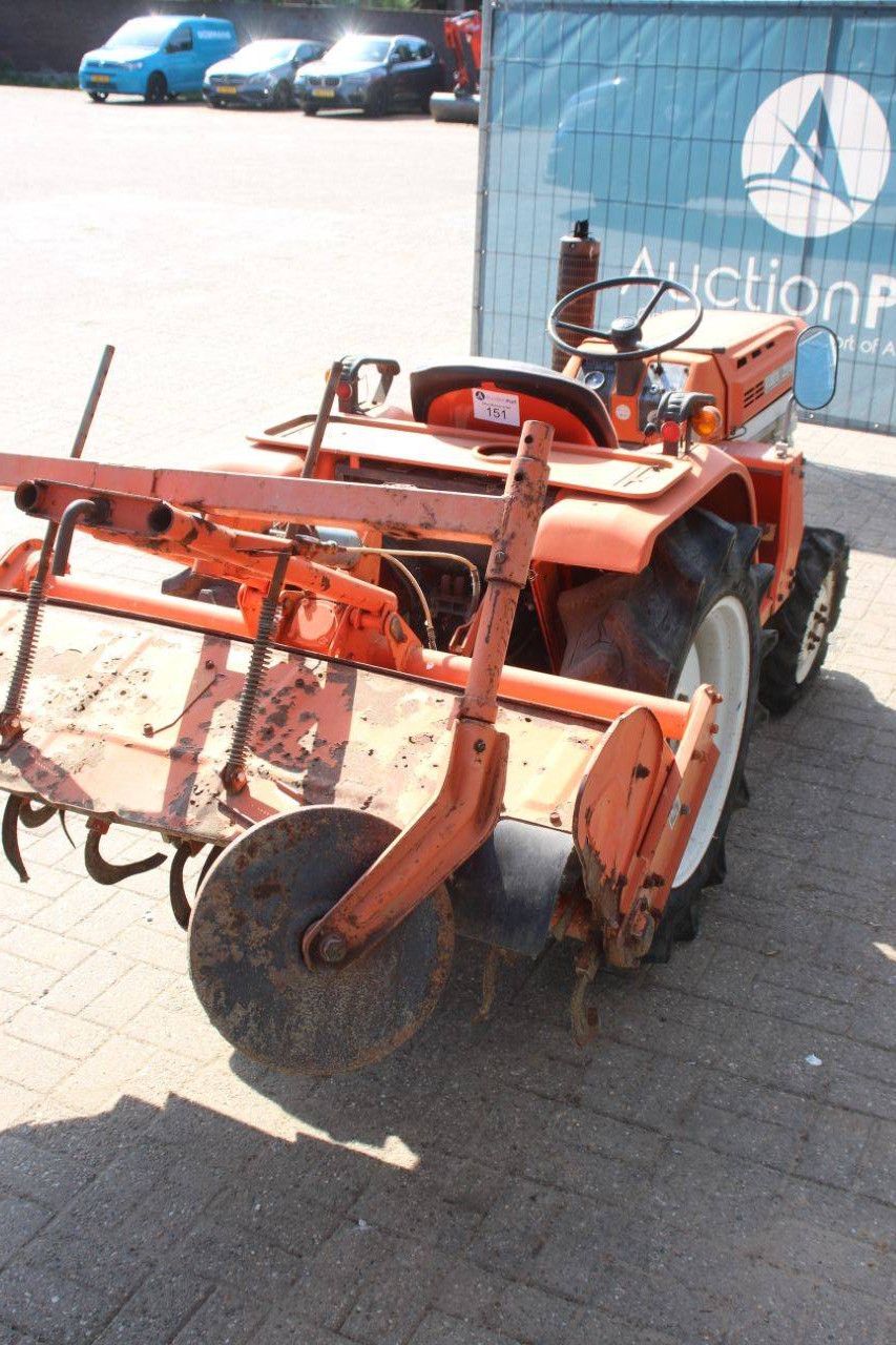 Kleintraktor Kubota ZB1600 Diesel 16 PS mit Grubber