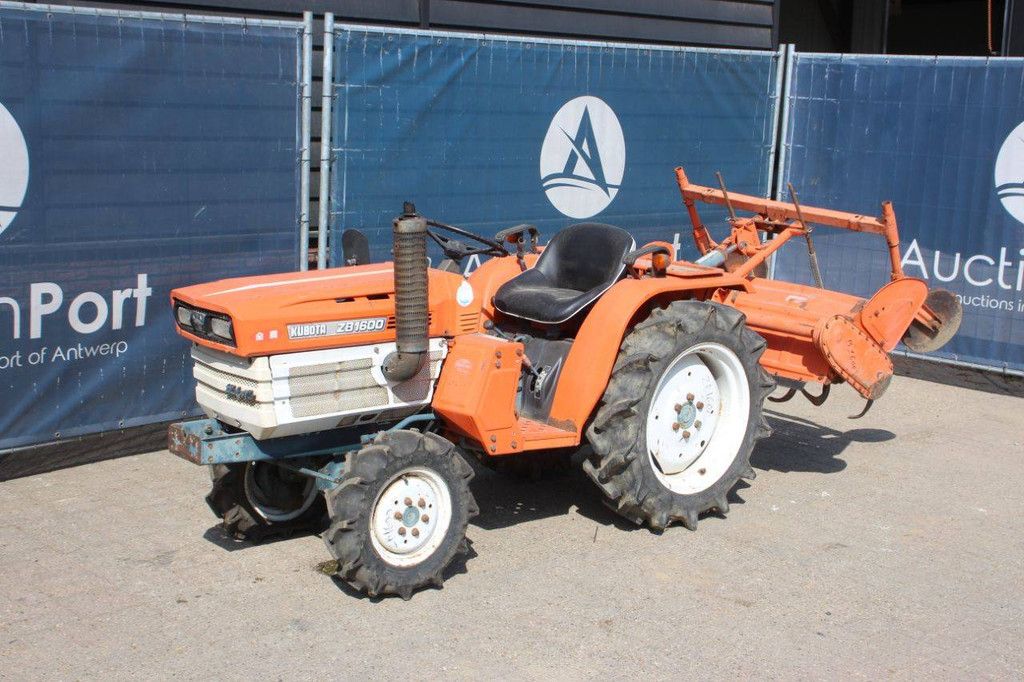 Kleintraktor Kubota ZB1600 Diesel 16 PS mit Grubber