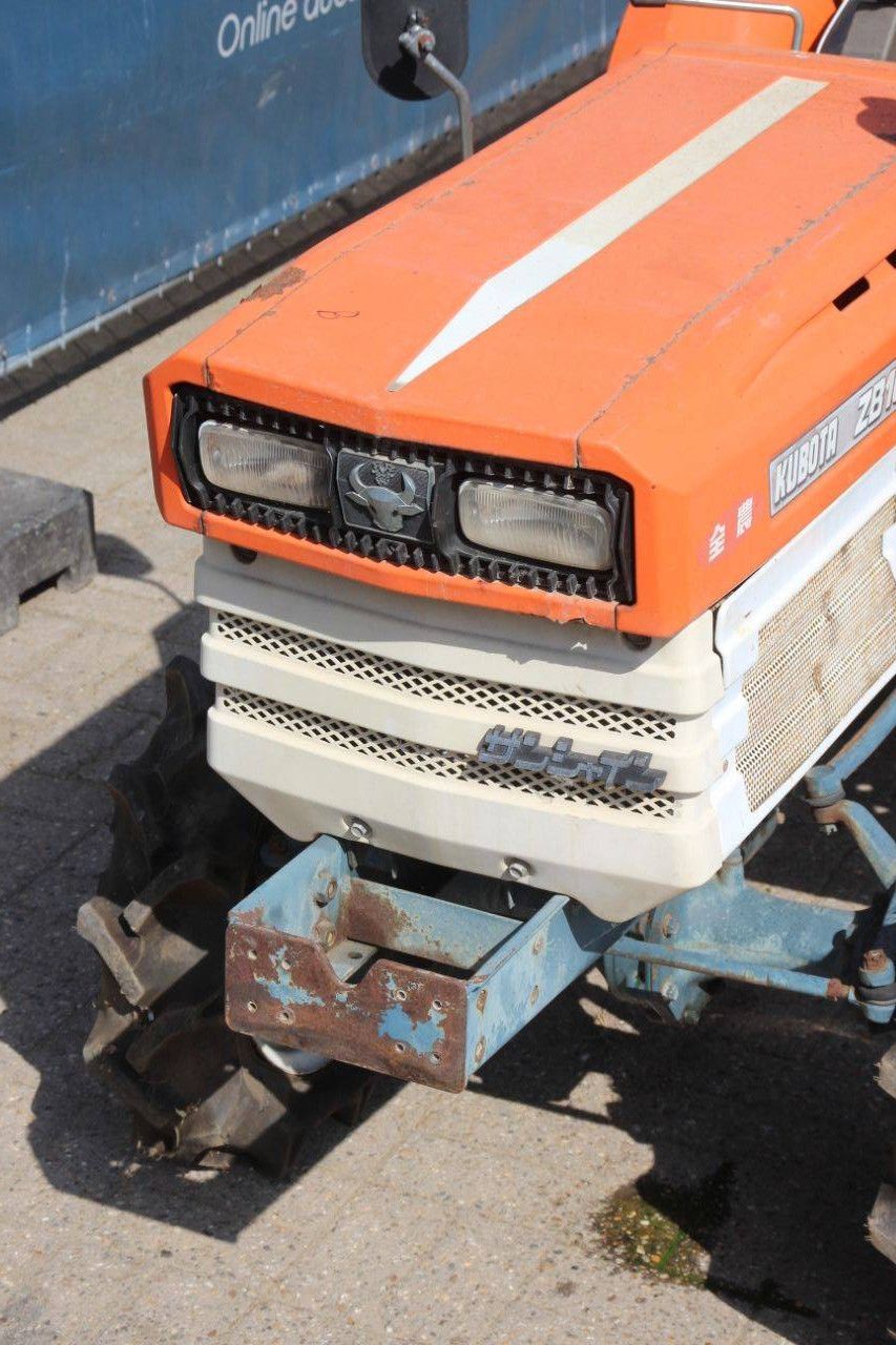 Kleintraktor Kubota ZB1600 Diesel 16 PS mit Grubber