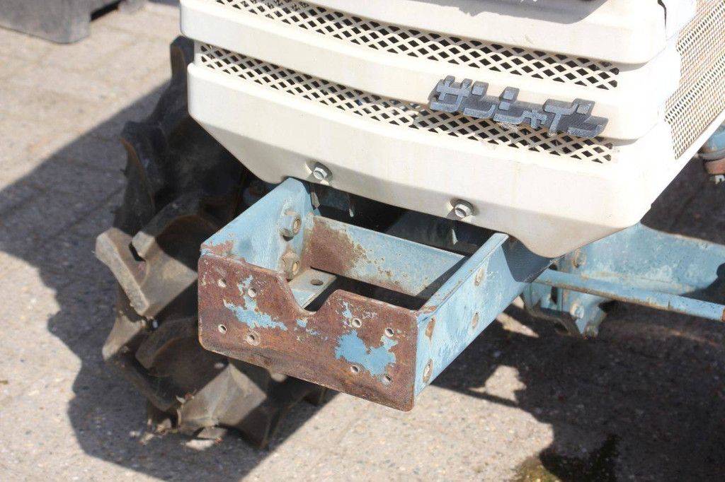Kleintraktor Kubota ZB1600 Diesel 16 PS mit Grubber