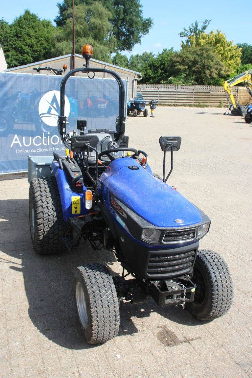 Kleintraktor Farmtrac 26H 4x4 Diesel