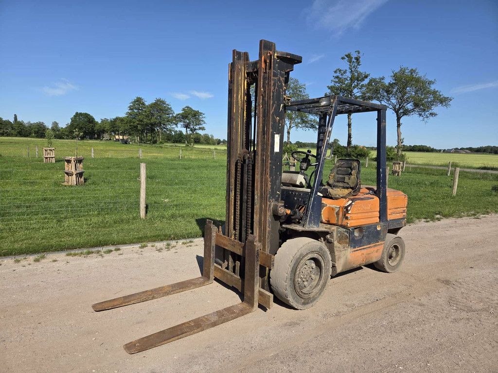 Toyota FD30 Diesel-Gabelstapler 3000 kg