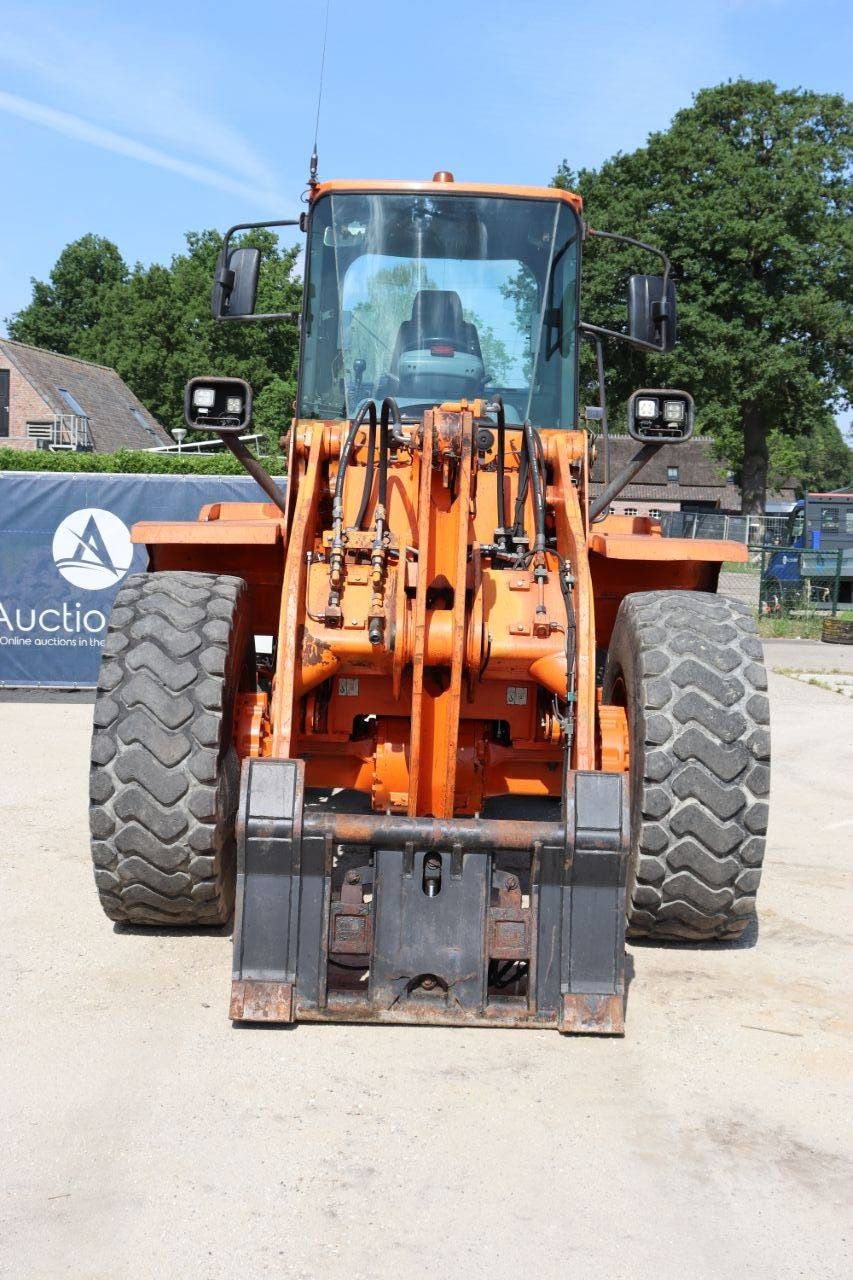 Doosan DL250 Diesel Wheel Loader 121kW 2011