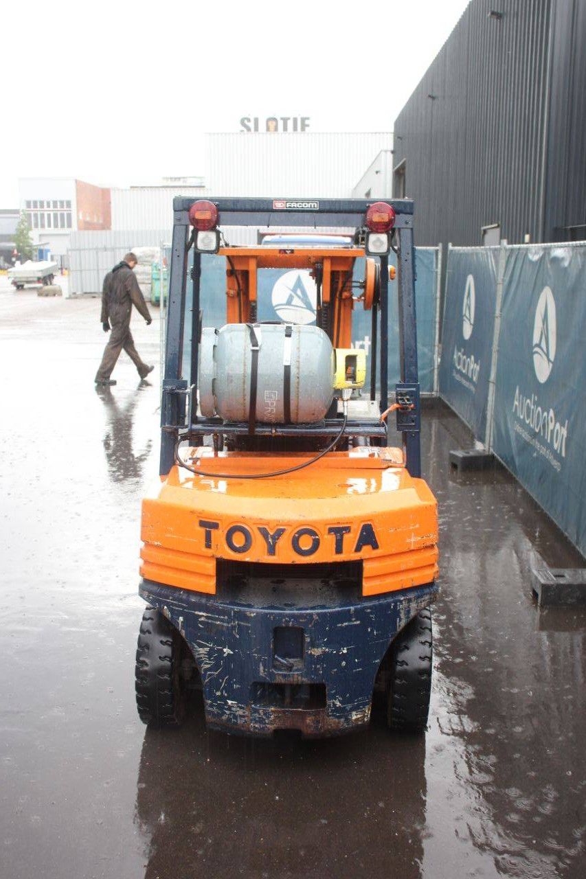 Gabelstapler Toyota 42 5FGF25 LPG 2500kg 5m 1993
