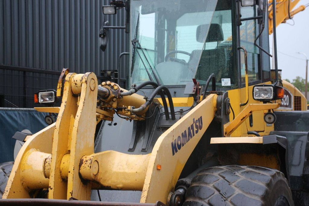 Wiellader Komatsu WA320-5H Diesel 124kW 2004