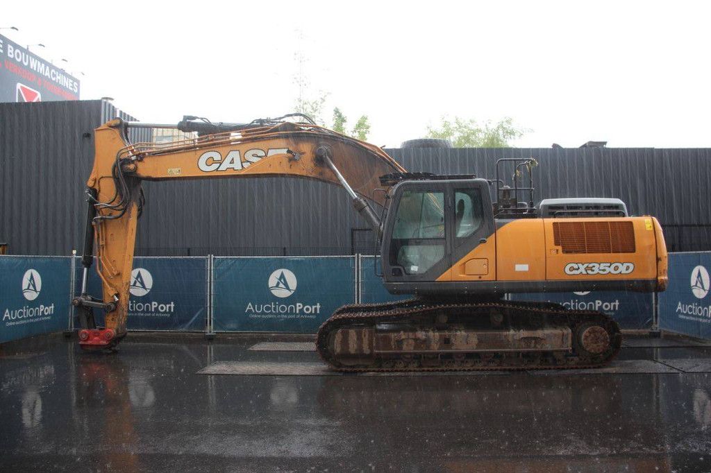 Crawler excavator Case CX350D Diesel 210kW 2018