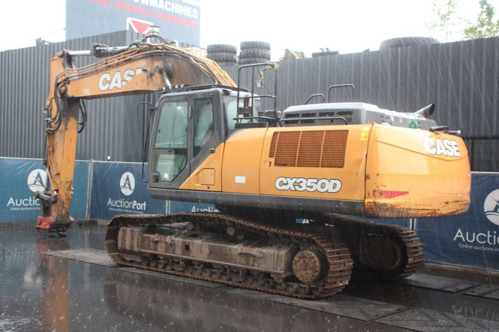 Crawler excavator Case CX350D Diesel 210kW 2018