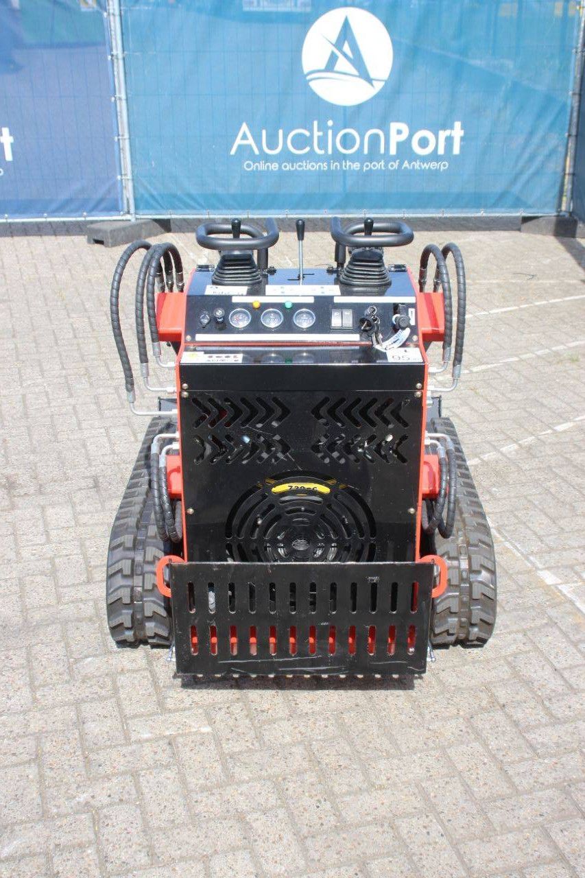 Kompaktlader SDLL10A, Benzin, 17,5 kW, Baujahr 2026, Neu
