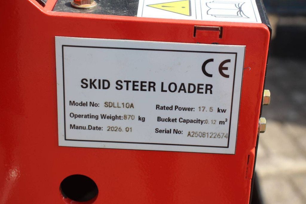 Kompaktlader SDLL10A, Benzin, 17,5 kW, Baujahr 2026, Neu