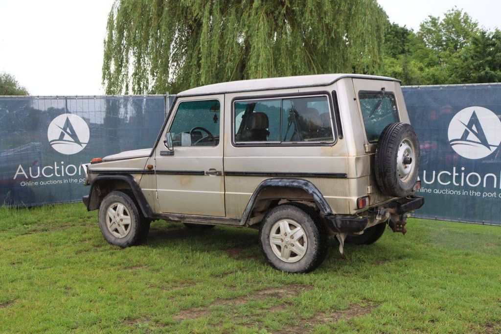 Oldtimer SUV Mercedes-Benz 250GD Diesel 84 PS 1987 (Margin)