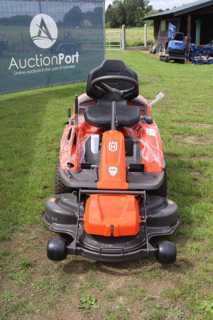 Husqvarna R214TC Aufsitzmäher Benzin Neu