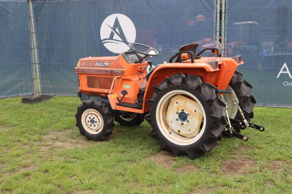Kleintraktor Kubota B1-17 Bulltra Diesel 17,5 PS