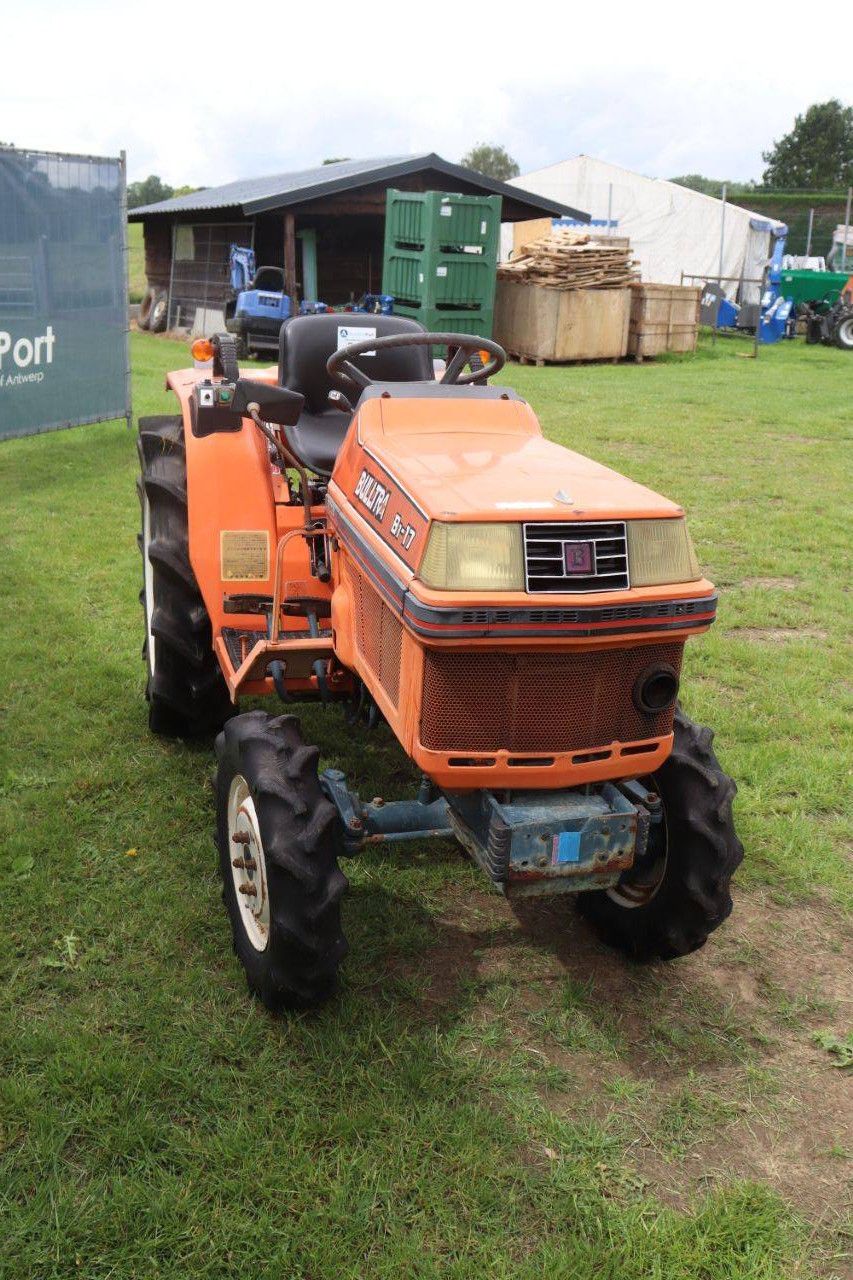 Kleintraktor Kubota B1-17 Bulltra Diesel 17,5 PS