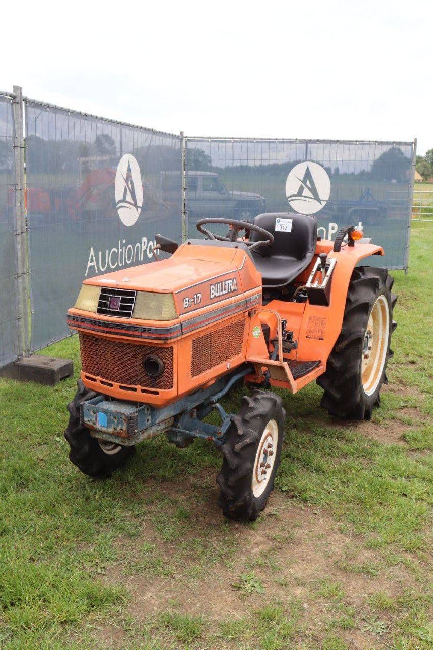 Kleintraktor Kubota B1-17 Bulltra Diesel 17,5 PS