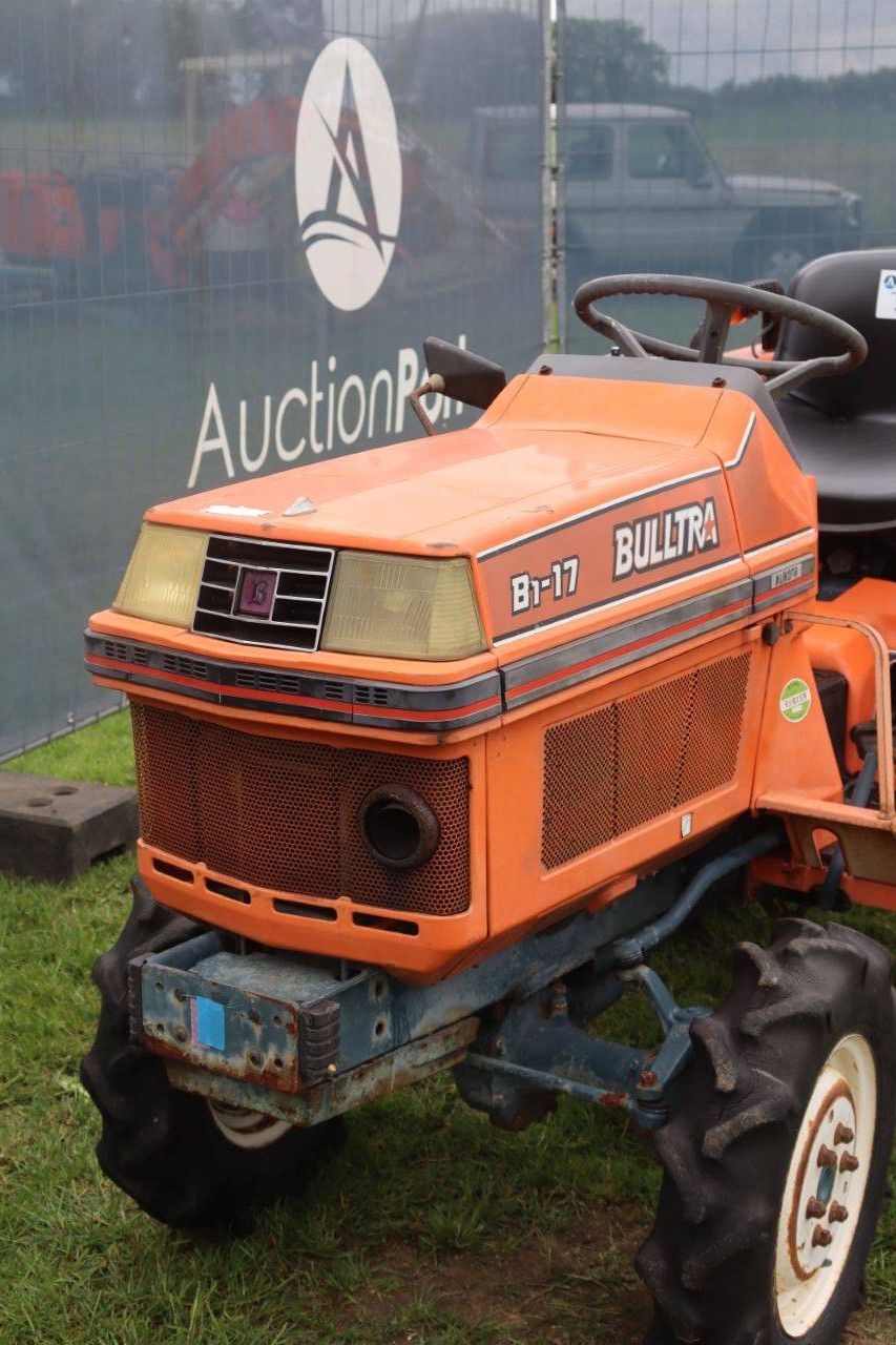 Kleintraktor Kubota B1-17 Bulltra Diesel 17,5 PS