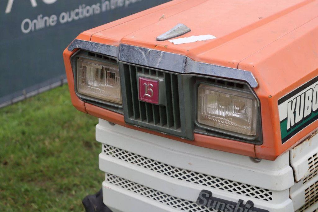 Kleintraktor Kubota B1402 Diesel 14 PS