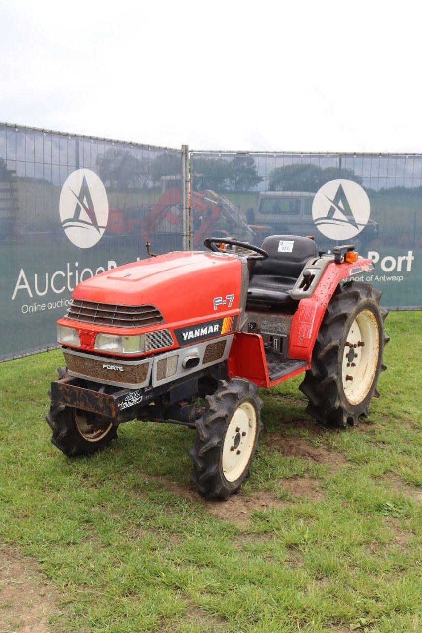 Yanmar F7 Diesel-Kleintraktor