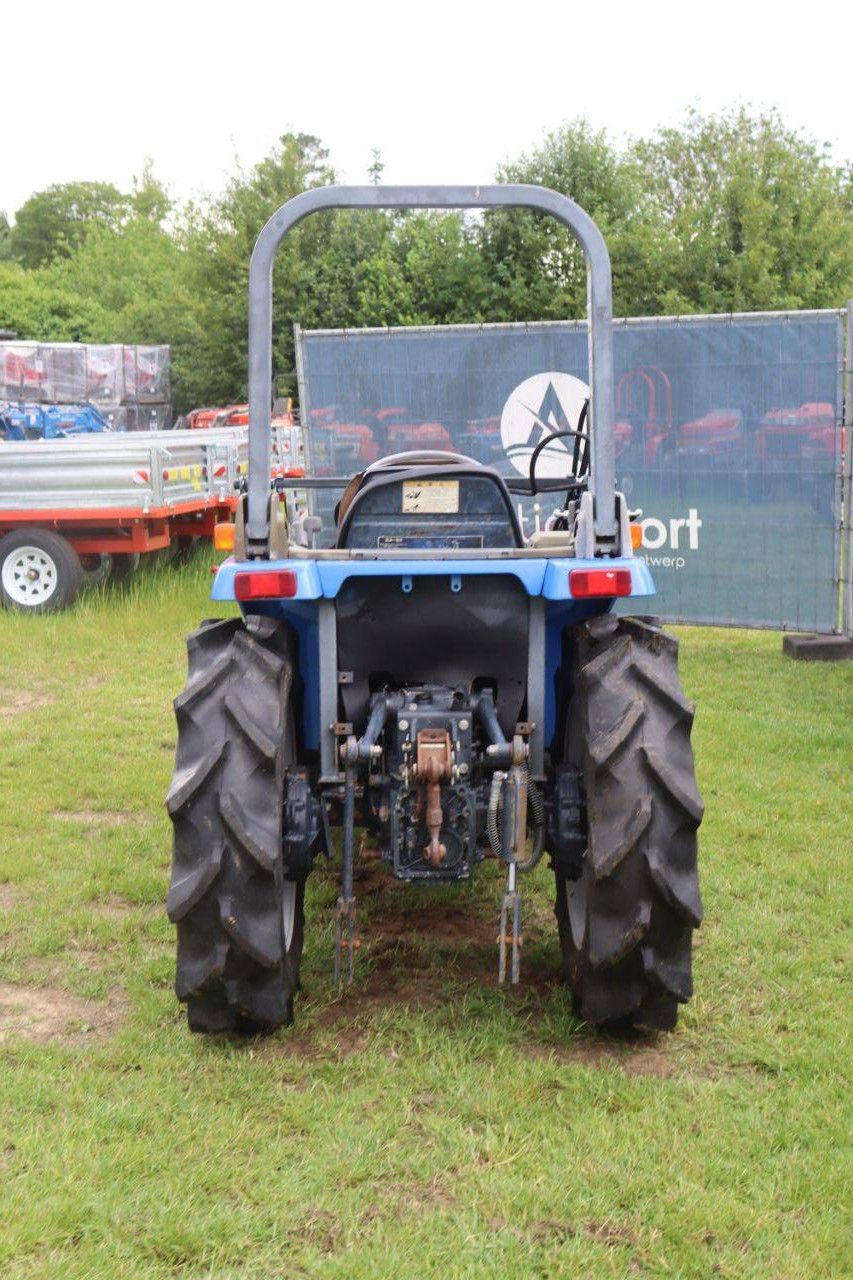 Iseki Sial 223 Diesel-Kleintraktor mit Frontlader