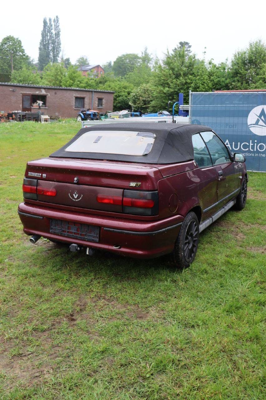 Cabriolet Renault 19 Cabrio Benzine 135pk 1993 (Marge)