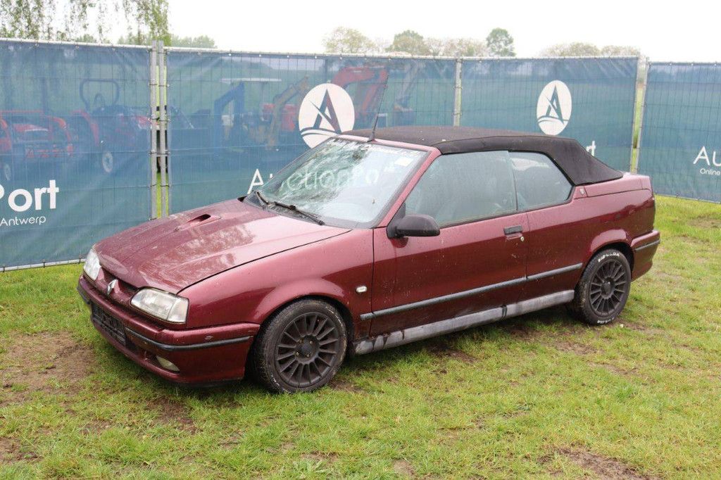 Cabriolet Renault 19 Cabrio Benzine 135pk 1993 (Marge)
