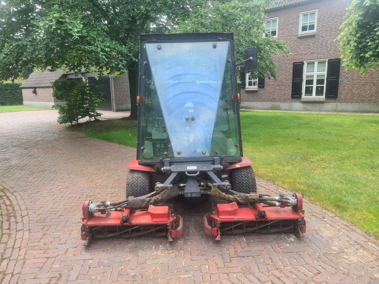 Toro Reelmaster 335 D kooimaaier met diesel motor.