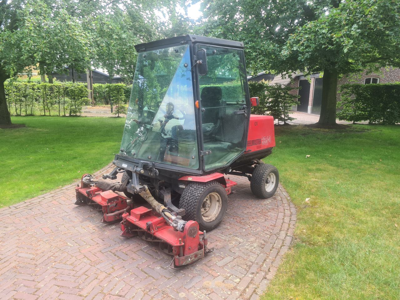 Toro Reelmaster 335 D kooimaaier met diesel motor.