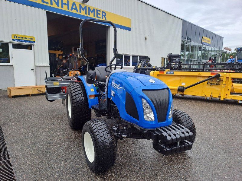 New Holland Boomer 50