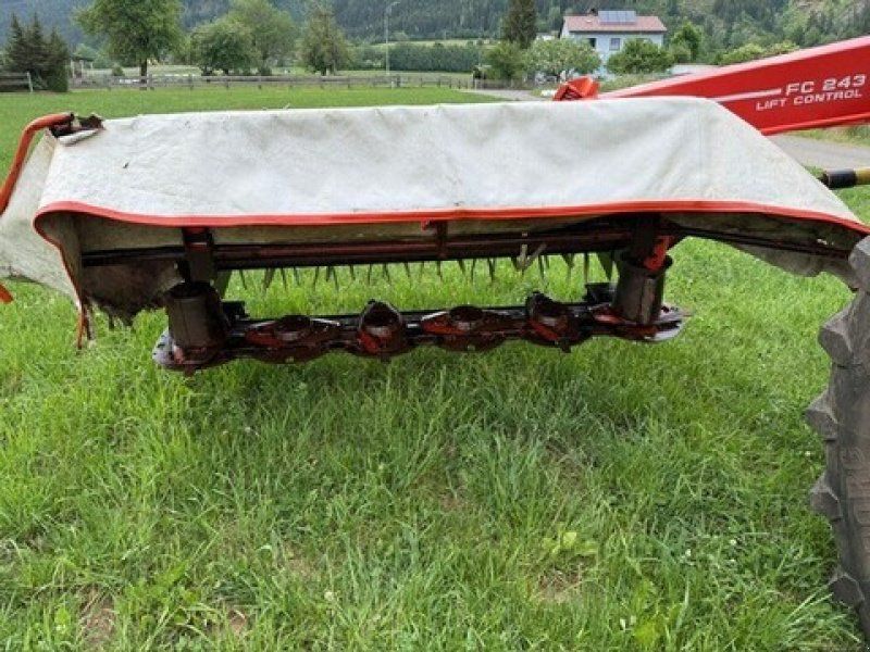 Kuhn FC 243