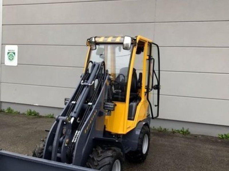 Eurotrac 810 / w11-c hoflader