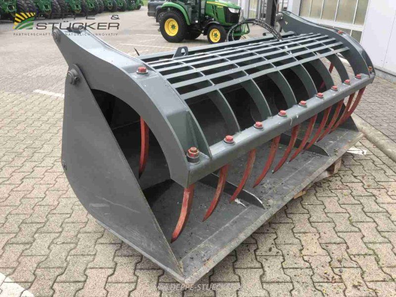 Kramer Greifschaufel 2400