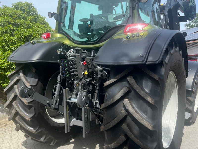 Valtra N 175D mit Rüfa, FL, FKH+FZW