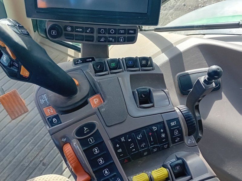 John Deere 6R150