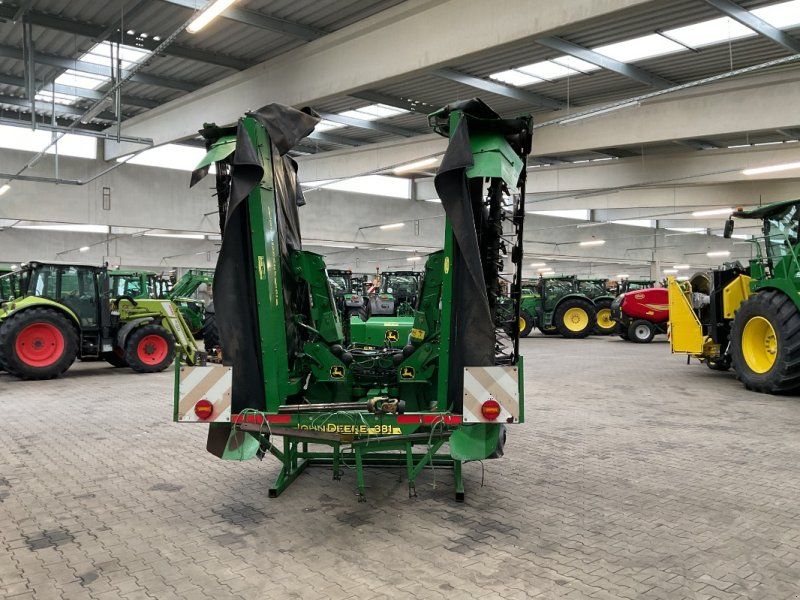 John Deere 381