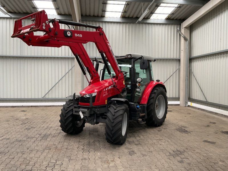 Massey Ferguson 5611 Dyna 4