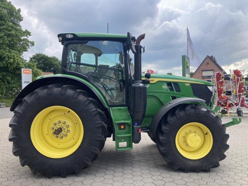 John Deere 6R185